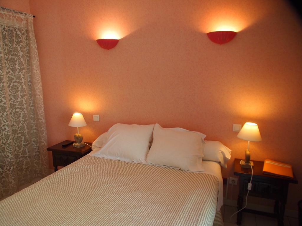 Hotel Emma Calve Millau Rom bilde