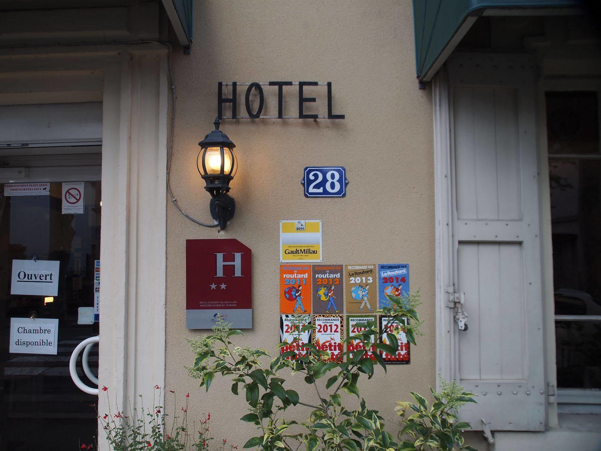 Hotel Emma Calve Millau Eksteriør bilde